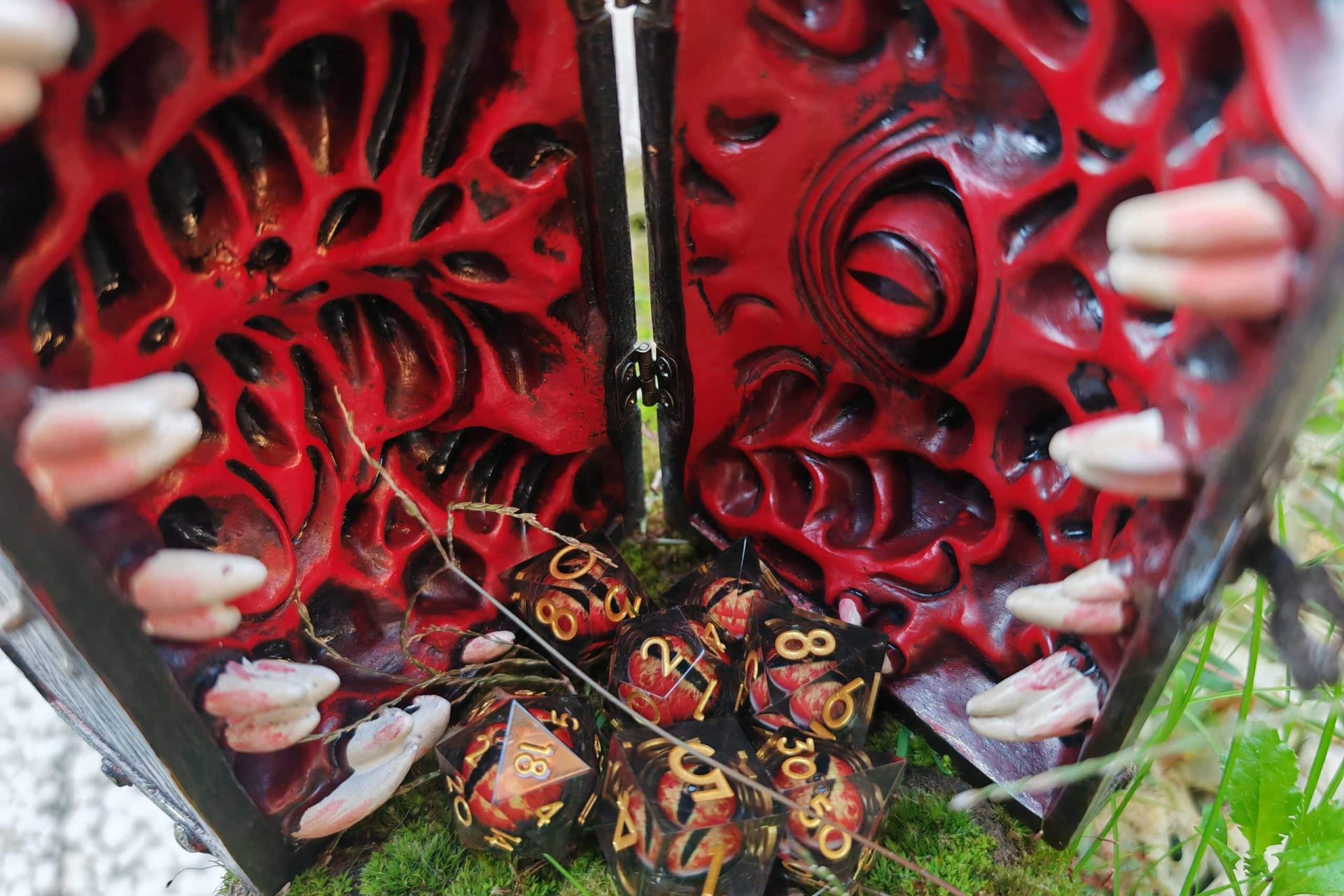 Sauron, set dadi liquidi sharp gdr D&D
